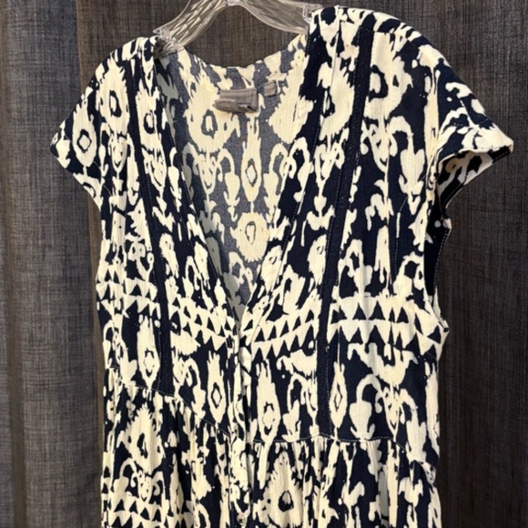 Vanessa Virginia Anthropologie Women's Sleeveless Top  SZ Small Navy Blue Cream - Picture 4 of 6